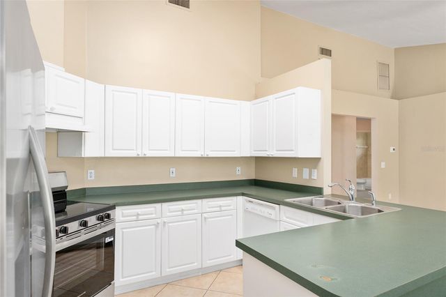 9009 NW 15TH LANE, Gainesville, FL 32606