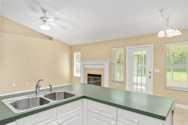 9009 NW 15TH LANE, Gainesville, FL 32606