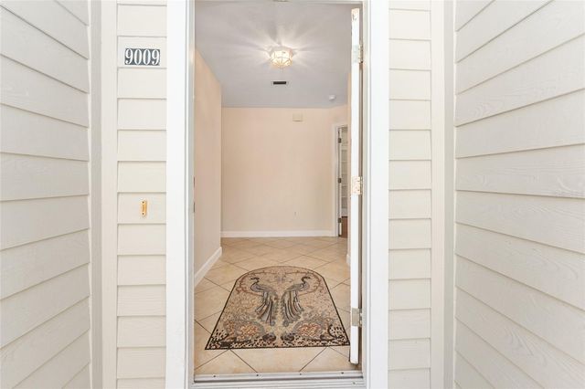 9009 NW 15TH LANE, Gainesville, FL 32606