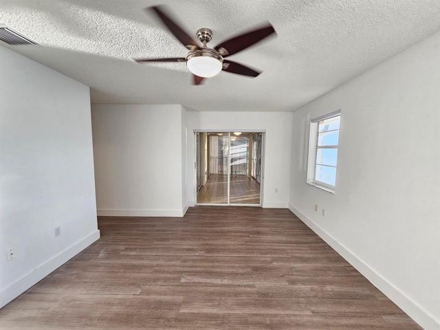 9637 Shadybrook Drive 201, Boynton Beach, FL 33437