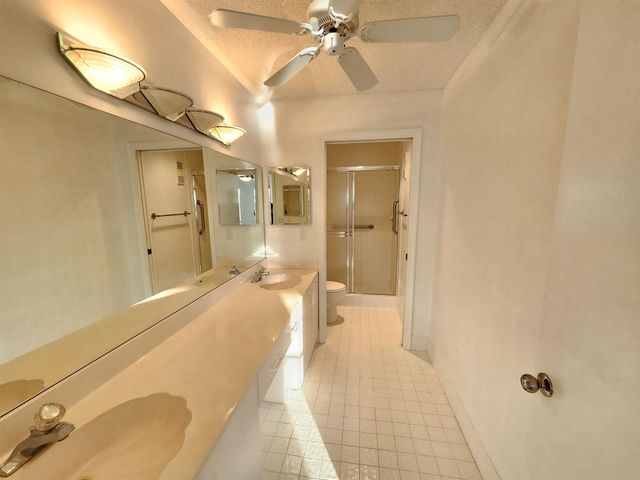 9637 Shadybrook Drive 201, Boynton Beach, FL 33437