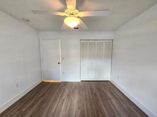 9637 Shadybrook Drive 201, Boynton Beach, FL 33437