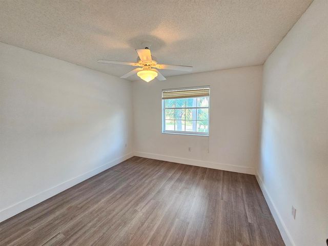 9637 Shadybrook Drive 201, Boynton Beach, FL 33437