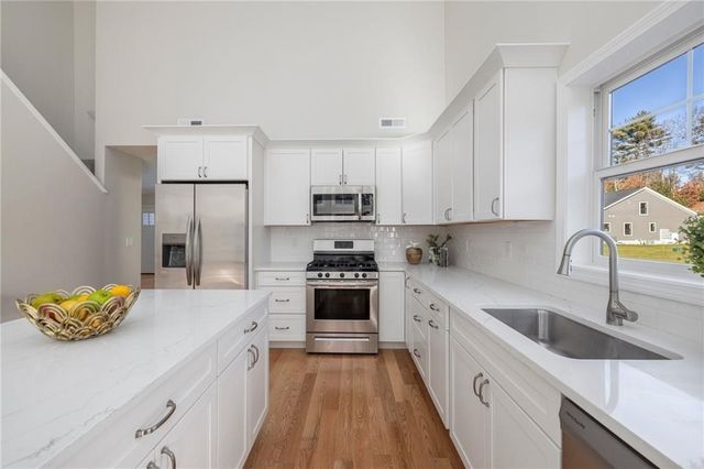 44 Overlook Lane, Glocester, RI 02814