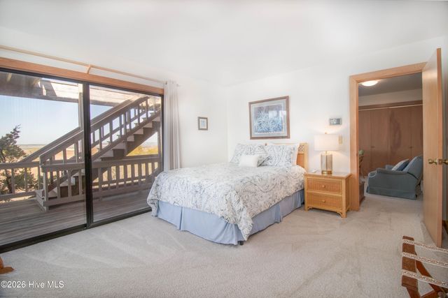 403 Beach Road N, Wilmington, NC 28411