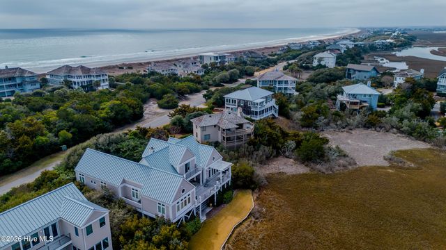 403 Beach Road N, Wilmington, NC 28411