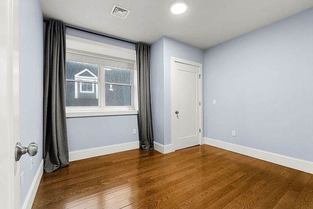 34 Dix Street 5, Boston, MA 02124