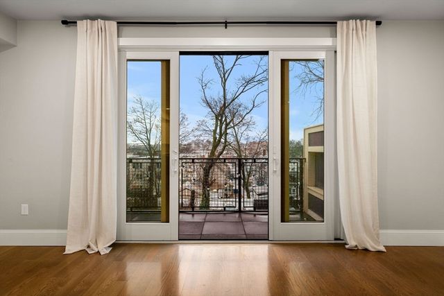 34 Dix Street 5, Boston, MA 02124