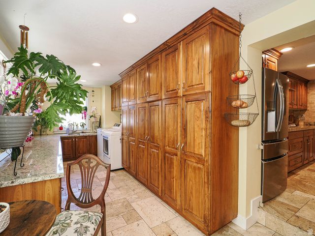 3120 S METROPOLITAN WAY, Millcreek, UT 84109
