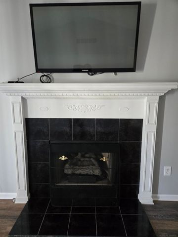 41088 Greenspire Street, Clinton Twp, MI 48038