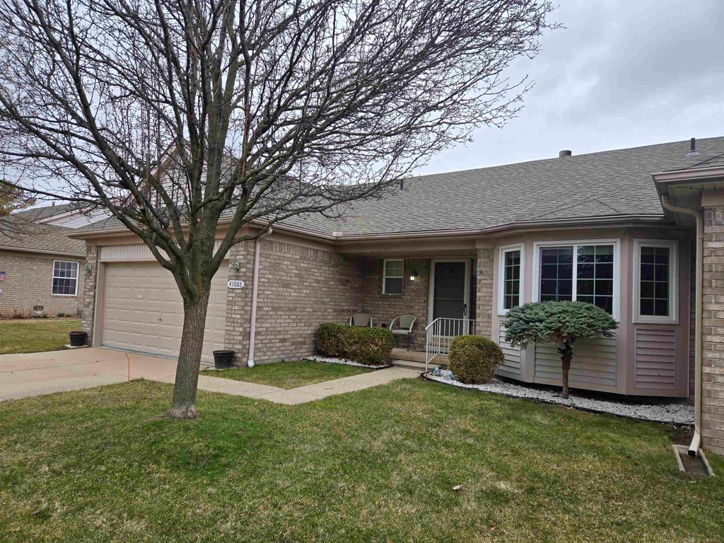 41088 Greenspire Street, Clinton Twp, MI 48038
