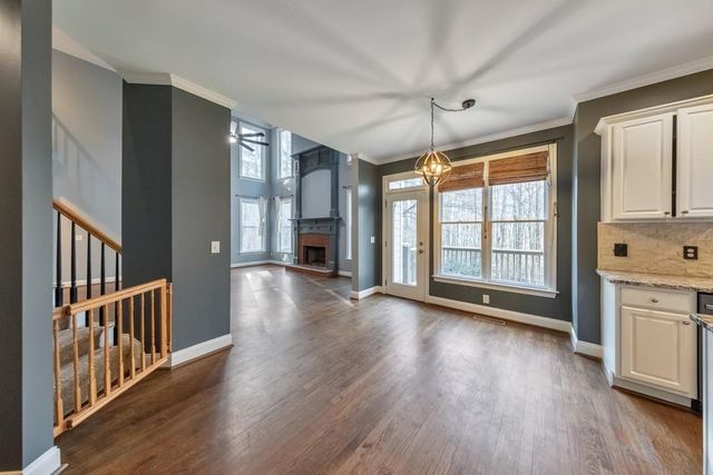 907 Pin Oak Place, Canton, GA 30115