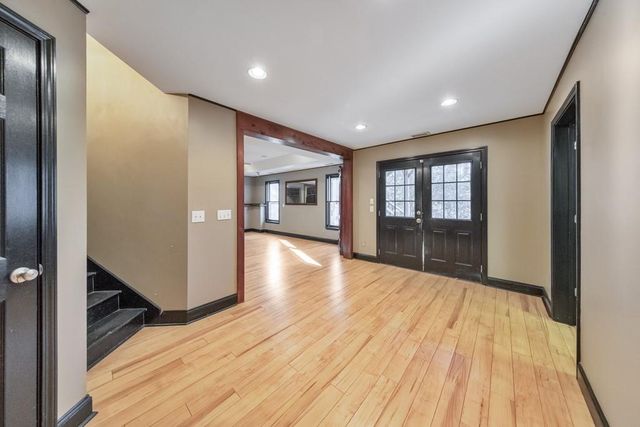 907 Pin Oak Place, Canton, GA 30115