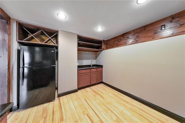 907 Pin Oak Place, Canton, GA 30115