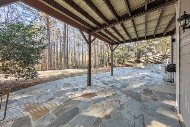 907 Pin Oak Place, Canton, GA 30115