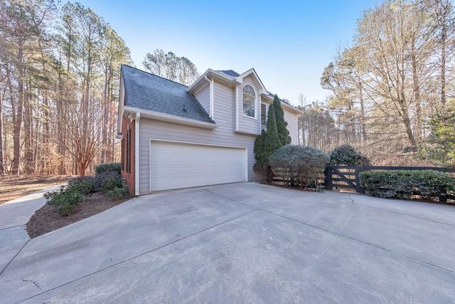 907 Pin Oak Place, Canton, GA 30115