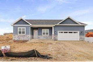 210 Michelle Lane, Cottage Grove, WI 53527