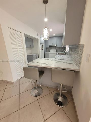 2438 SW 109th Ct, Miami, FL 33165