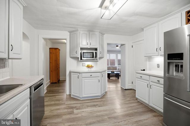 330 FAIRHILL RD, Hatfield, PA 19440