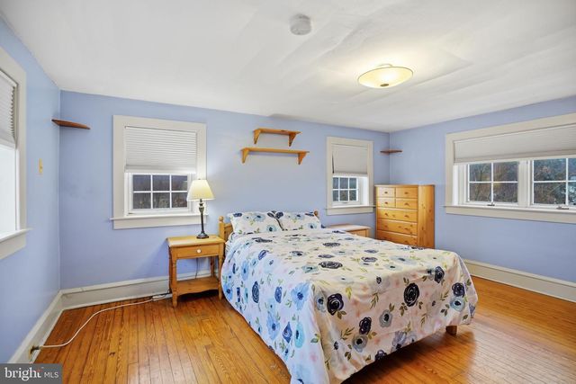 330 FAIRHILL RD, Hatfield, PA 19440