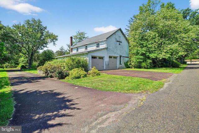 330 FAIRHILL RD, Hatfield, PA 19440