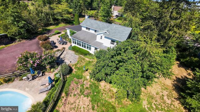 330 FAIRHILL RD, Hatfield, PA 19440