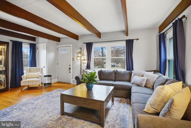 330 FAIRHILL RD, Hatfield, PA 19440