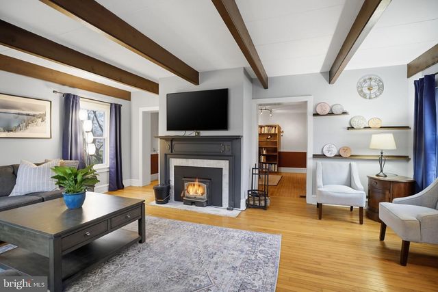 330 FAIRHILL RD, Hatfield, PA 19440