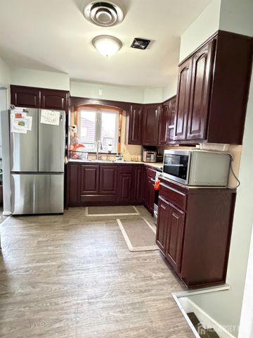 15-B Fillmore Avenue, Carteret, NJ 07008