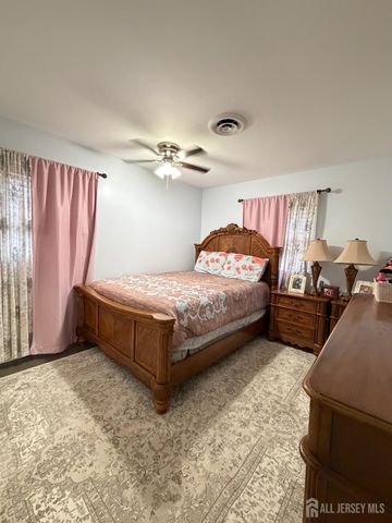 15-B Fillmore Avenue, Carteret, NJ 07008