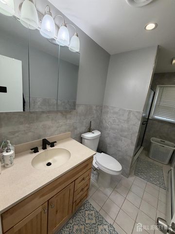 15-B Fillmore Avenue, Carteret, NJ 07008