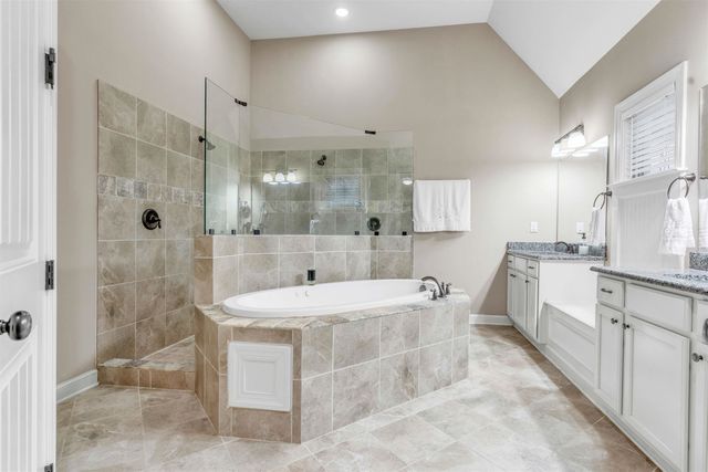 2230 PENDRELL LN, Cordova, TN 38016