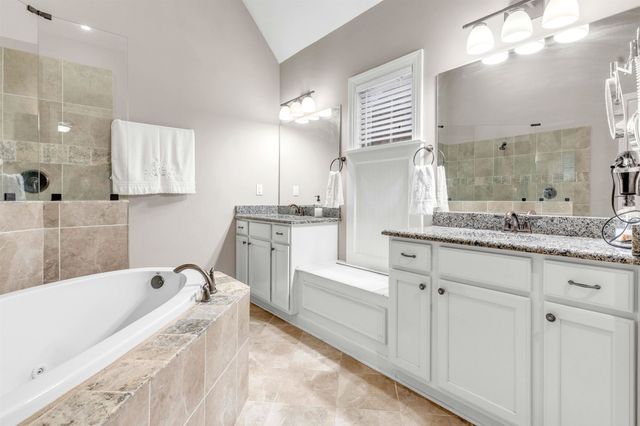 2230 PENDRELL LN, Cordova, TN 38016