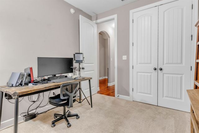 2230 PENDRELL LN, Cordova, TN 38016