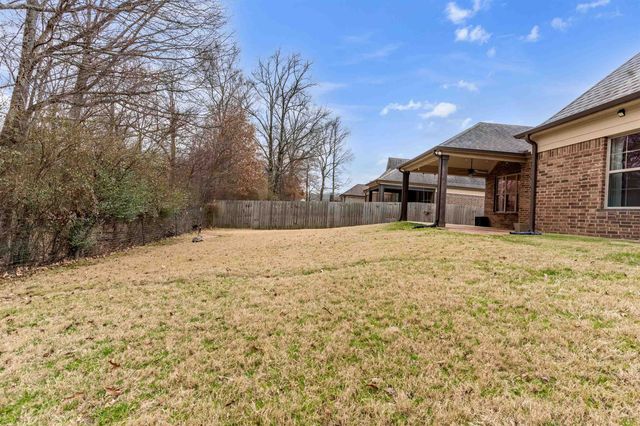 2230 PENDRELL LN, Cordova, TN 38016