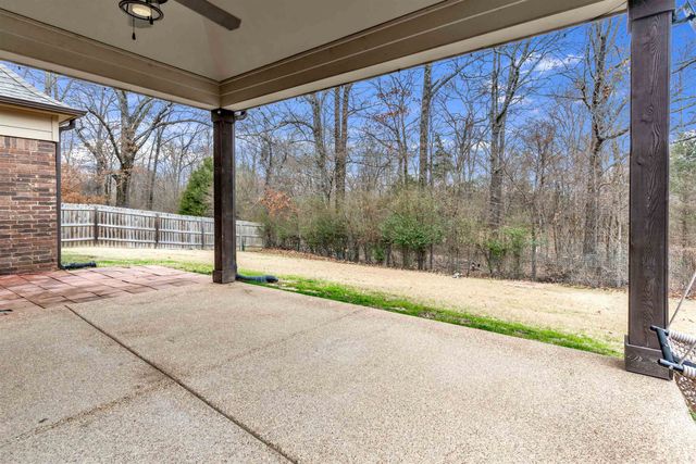 2230 PENDRELL LN, Cordova, TN 38016