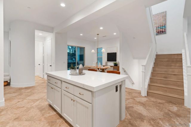 674 Caylpso Pl, Encinitas, CA 92024