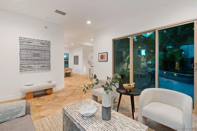 674 Caylpso Pl, Encinitas, CA 92024