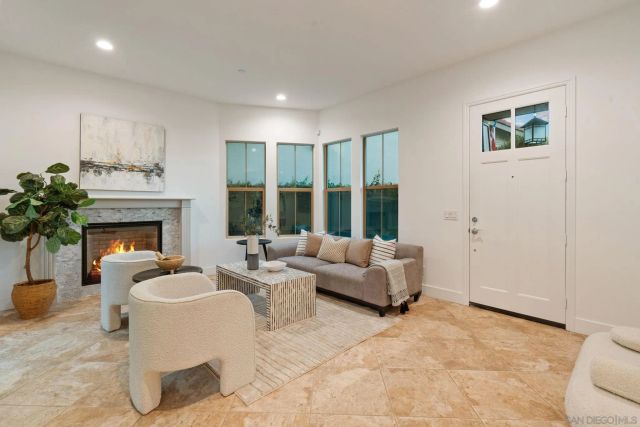 674 Caylpso Pl, Encinitas, CA 92024