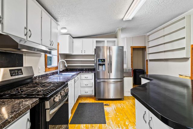 9144 Rocky Ridge Lane, Madisonville, TX 77864