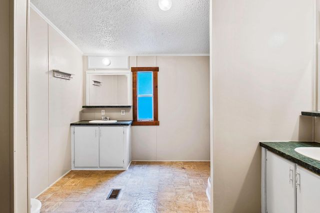 9144 Rocky Ridge Lane, Madisonville, TX 77864