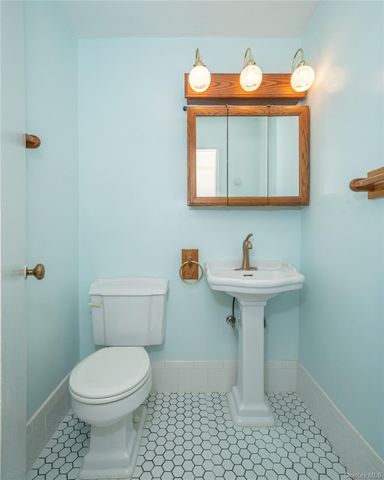 76 Dehaven Drive 2D, Yonkers, NY 10703