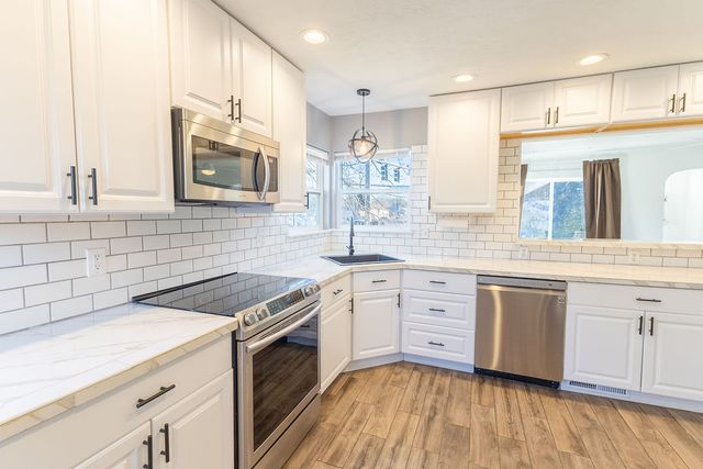 801 Broadwater AVENUE, Billings, MT 59101