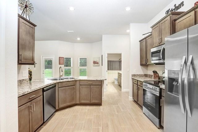 5566 W CISCO STREET, Beverly Hills, FL 34465