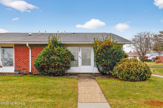 1207D Shetland Drive, Lakewood, NJ 08701