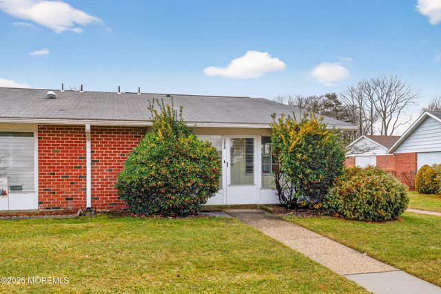 1207D Shetland Drive, Lakewood, NJ 08701