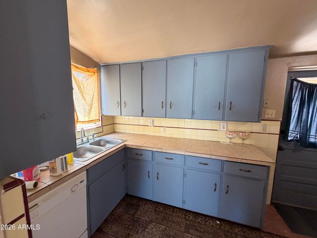 732 S SAN CARLOS Street, Florence, AZ 85132