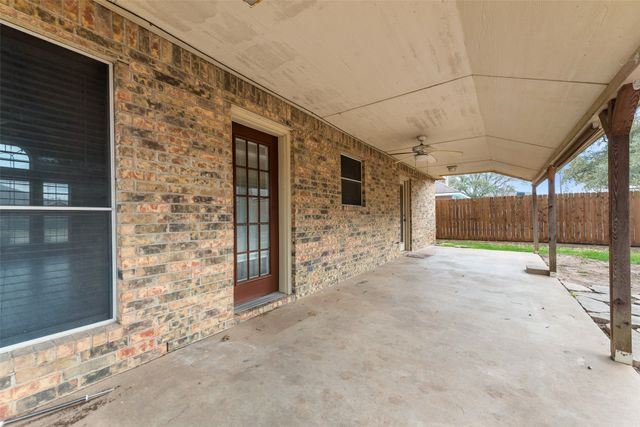 1647 Greenway Court, Midlothian, TX 76065