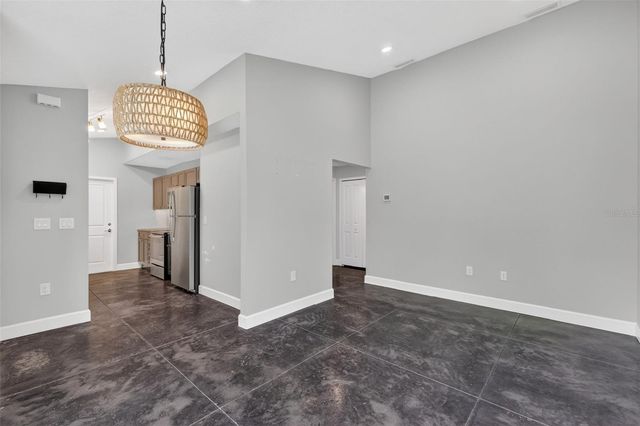 196 PARROTTE COURT, Mount Dora, FL 32757