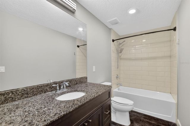 196 PARROTTE COURT, Mount Dora, FL 32757